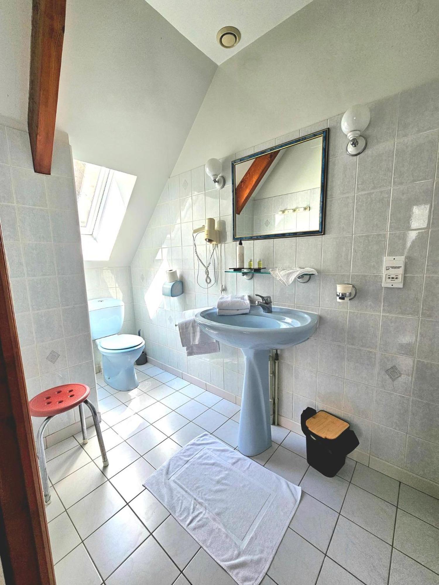 Chambres D'Hotes Chez Renee Le Charmel Екстер'єр фото
