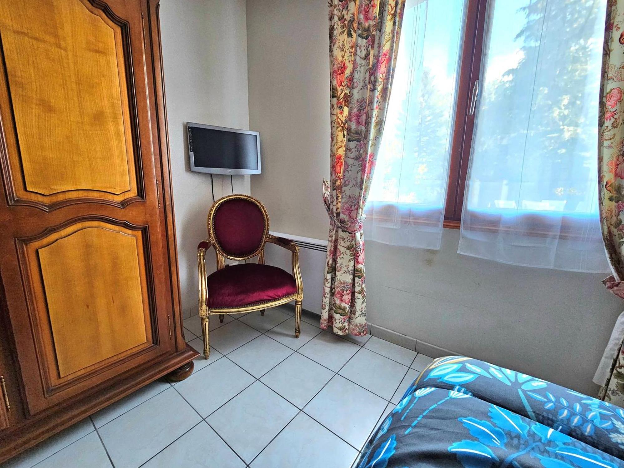 Chambres D'Hotes Chez Renee Le Charmel Екстер'єр фото